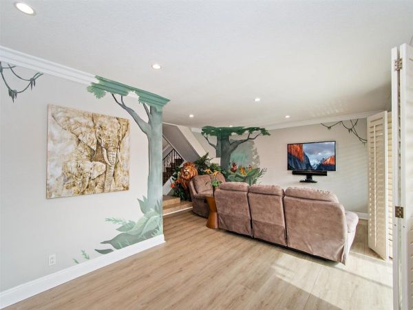 Anaheim Home 991206