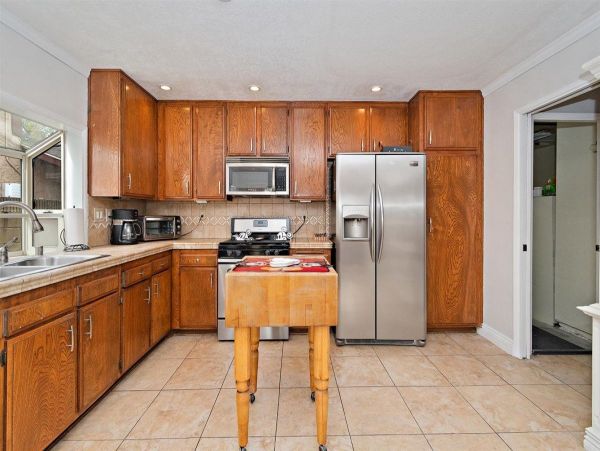 Anaheim Home 991206
