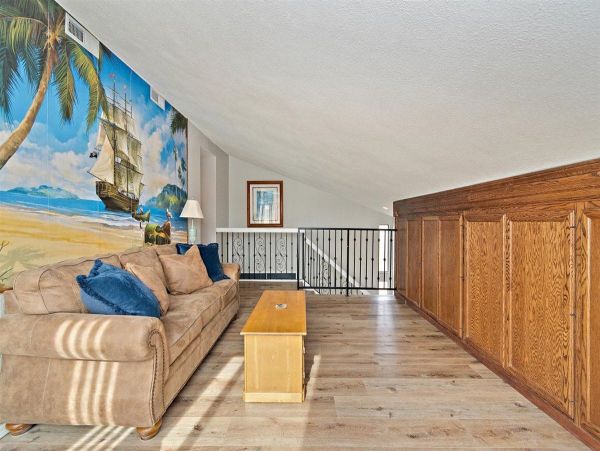 Anaheim Home 991206