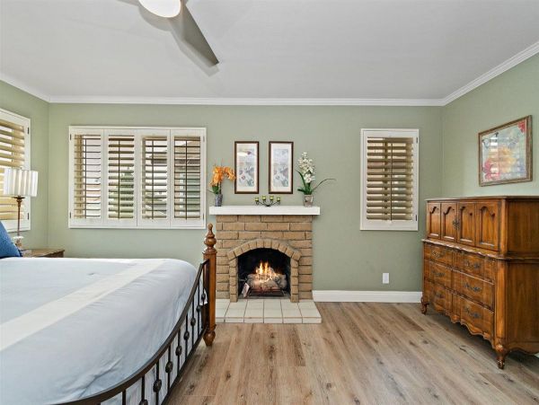 Anaheim Home 991206