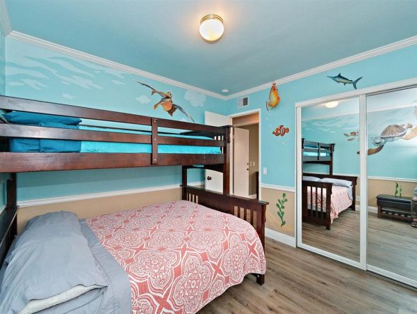 Anaheim Home 991206