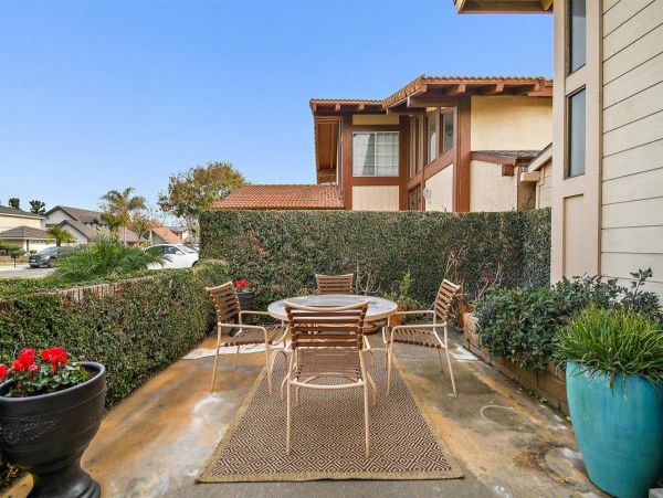 Anaheim Home 991206