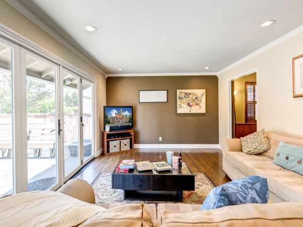 Anaheim Home 991207