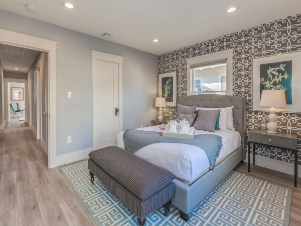 Gorgeous 4 Bedroom Pool House in Anaheim