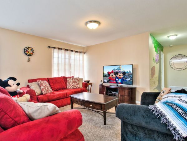 Anaheim Home 991214