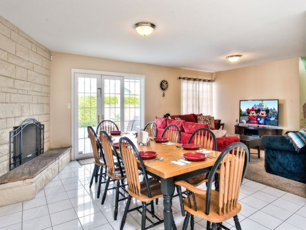 Anaheim Home 991214