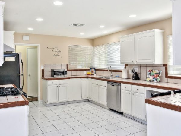 Anaheim Home 991214