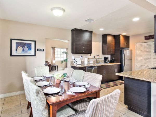 Anaheim Home 991215