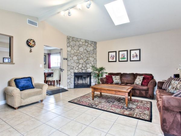 Anaheim Home 991215