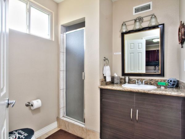 Anaheim Home 991215