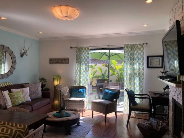 Anaheim Condo 991217