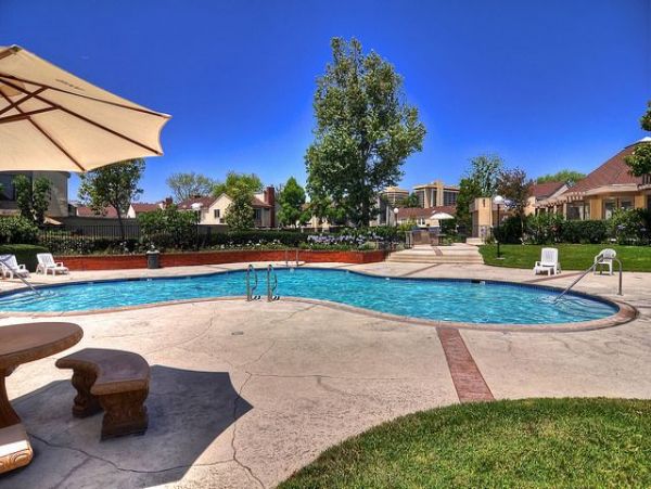 Anaheim Condo 991218