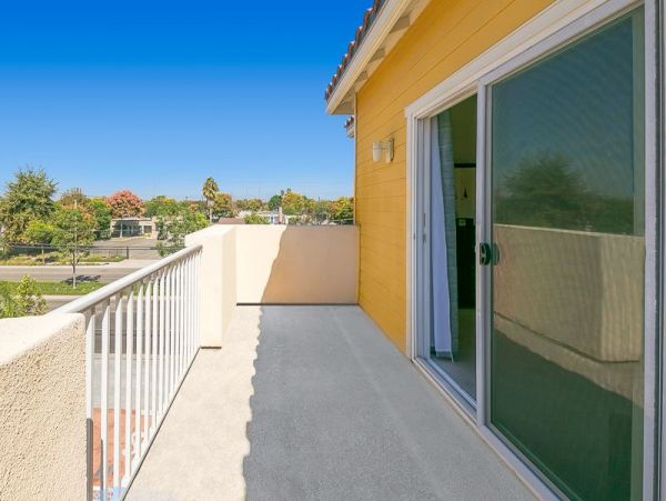 Anaheim Home 991219