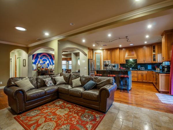 Anaheim Home 991221