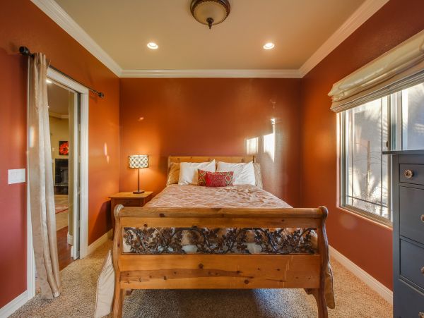 Anaheim Home 991221