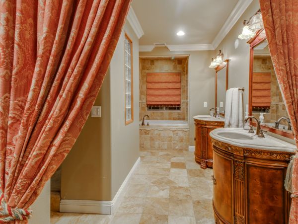 Anaheim Home 991221