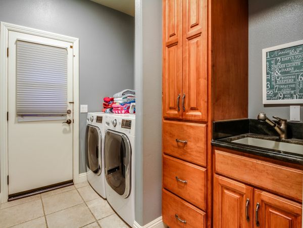 Anaheim Home 991221