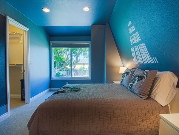 Anaheim Home 991223