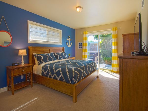 Anaheim Home 991223
