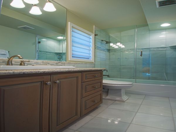 Anaheim Home 991223