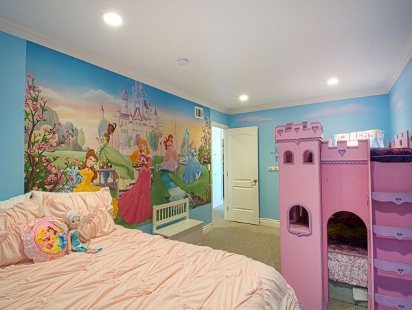 Anaheim Home 991224