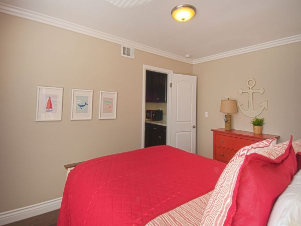 Anaheim Home 991224