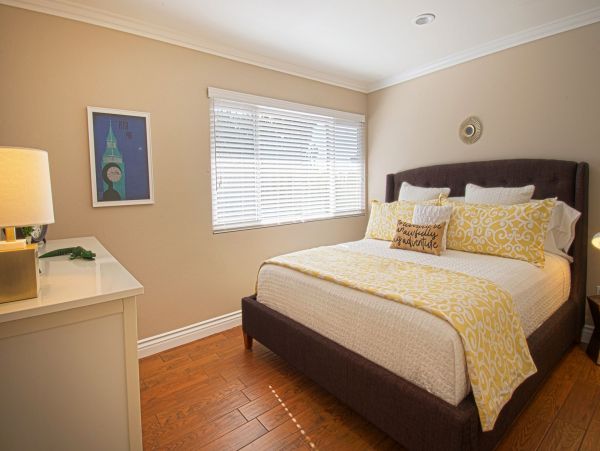 Anaheim Home 991224