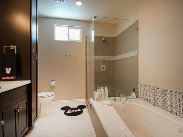 Anaheim Home 991224