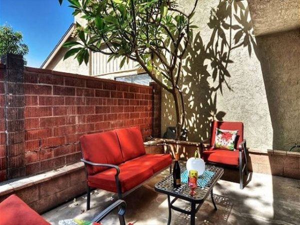 Anaheim Condo 991226