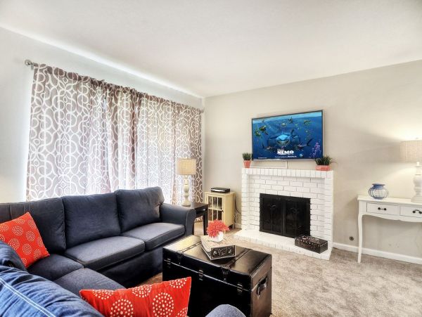 Anaheim Condo 991227