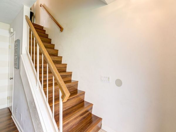 Anaheim Condo 991227