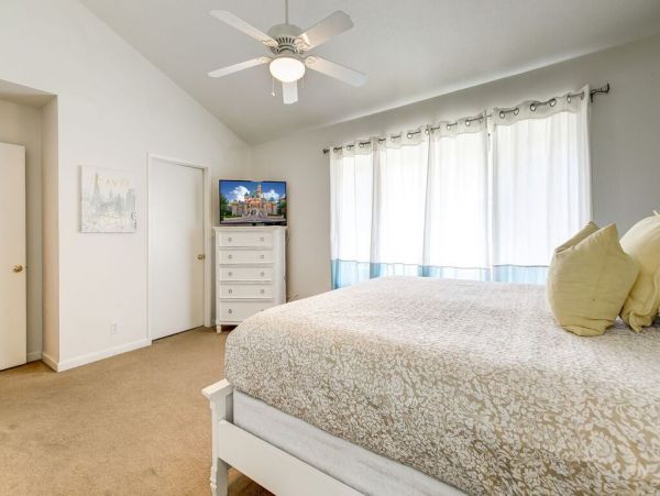 Anaheim Condo 991227