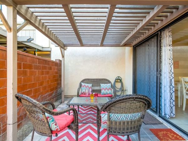 Anaheim Condo 991227