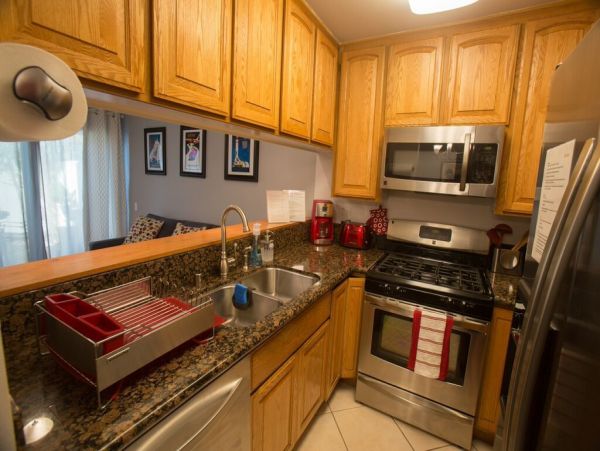 Anaheim Condo 991229
