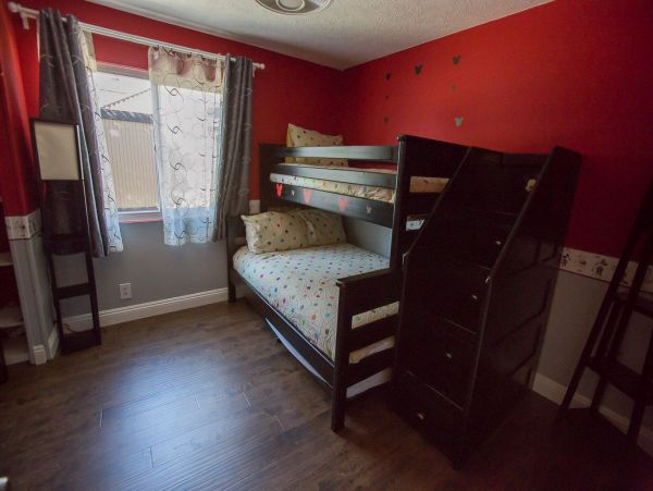 Anaheim Condo 991229