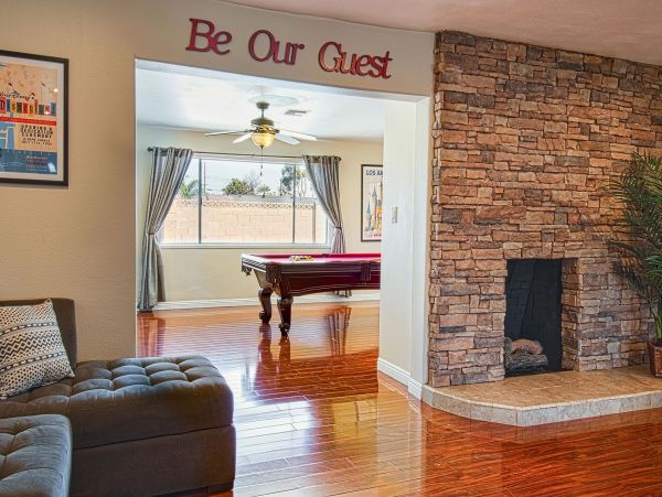 Anaheim Home 991231