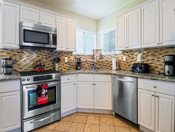 Anaheim Home 991231
