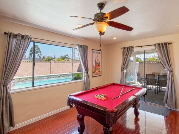 Anaheim Home 991231