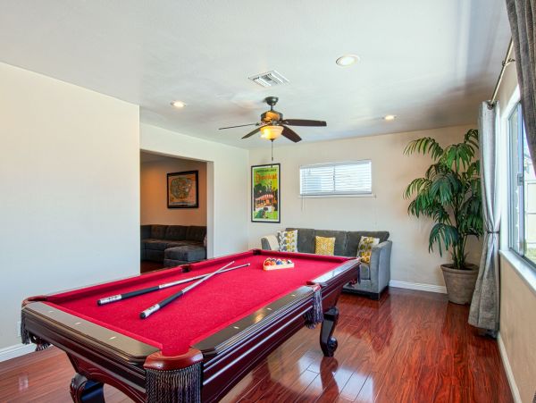 Anaheim Home 991231