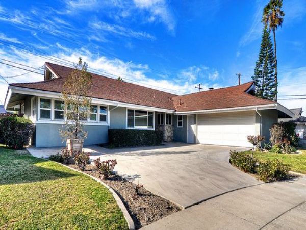 Anaheim Home 991232