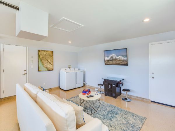 Anaheim Spacious 4 Bedroom Home Private Pool