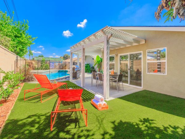 Anaheim Spacious 4 Bedroom Home Private Pool