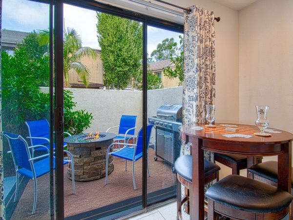 Anaheim Condo 991235