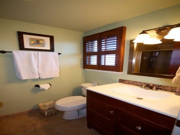 Anaheim Home 991236