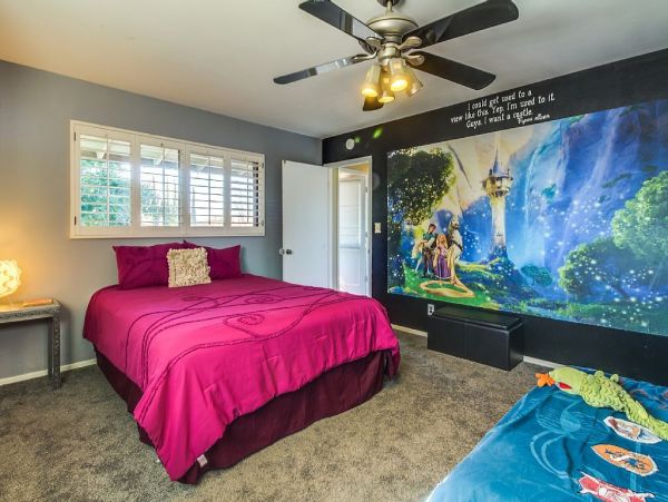 Anaheim Home 991236
