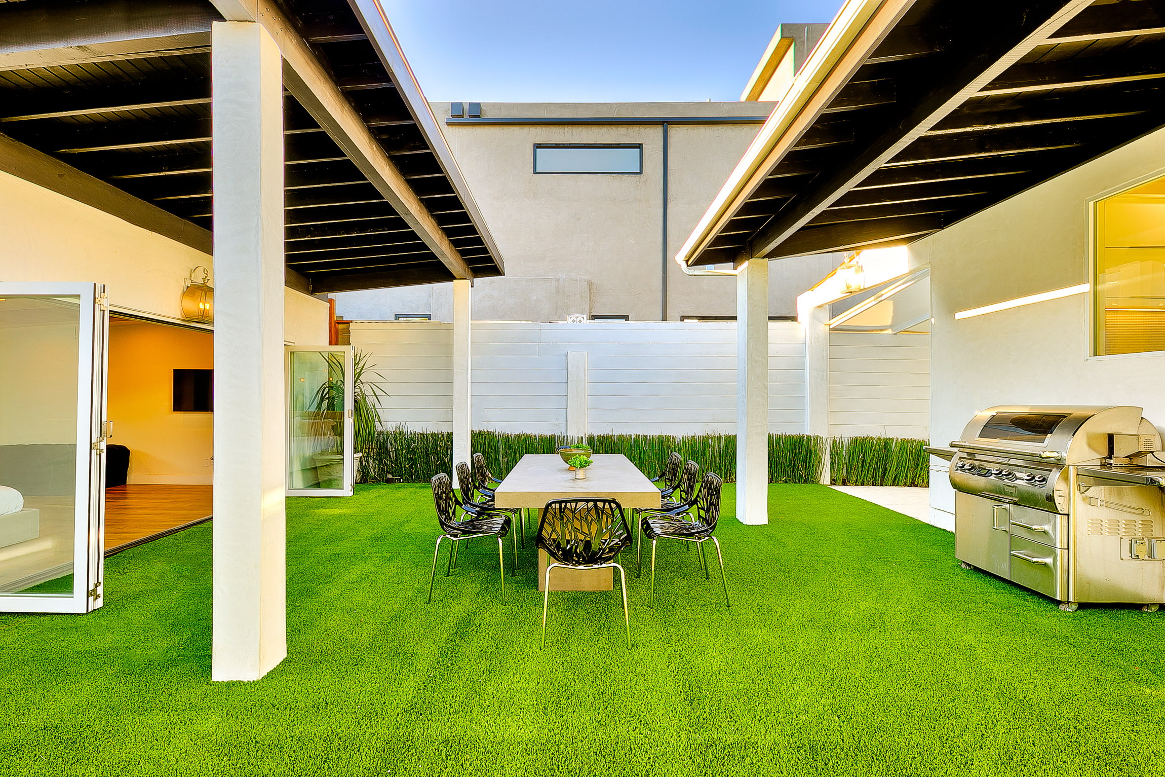 Los Angeles Home 991237
