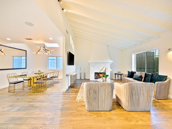 Los Angeles Home 991237