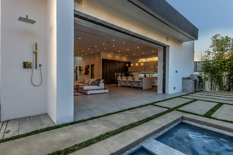 Los Angeles Modern 3 Bedroom Villa Private Pool & Spa
