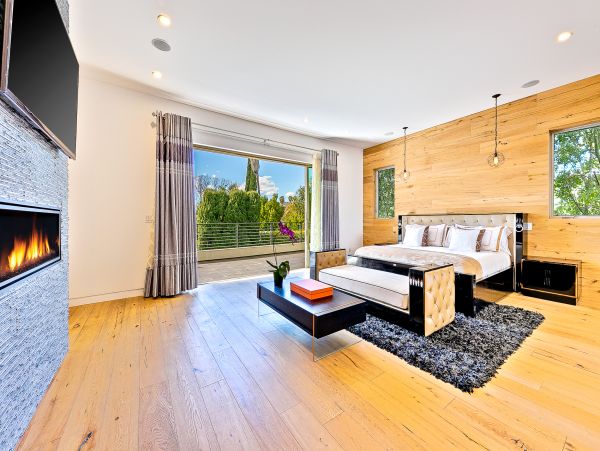 Los Angeles Home 991241