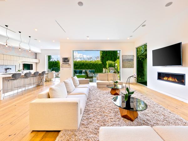 Los Angeles Home 991241